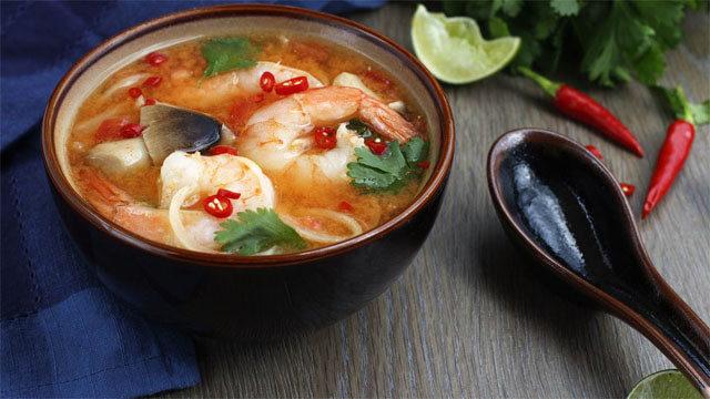 Tom Yum Goong çorbası tarifi nasıl yapılır? Tayland’ın meşhur acılı ekşili çorbası